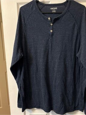 Vintage Men's Heather Navy Long-Sleeve Henley